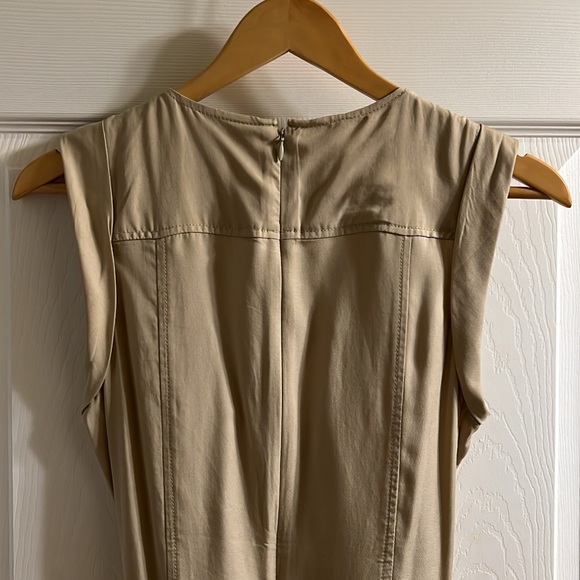 Banana Republic jumpsuit 6 - Picture 5 of 8